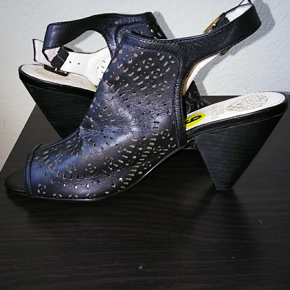 Shoes - Picture 2 of 3